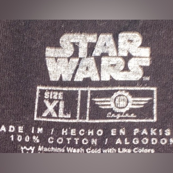 STAR WARS Unisex T-shirt Graphics of Darth Vader "Expressions of Vader" Size XL - Picture 3 of 3